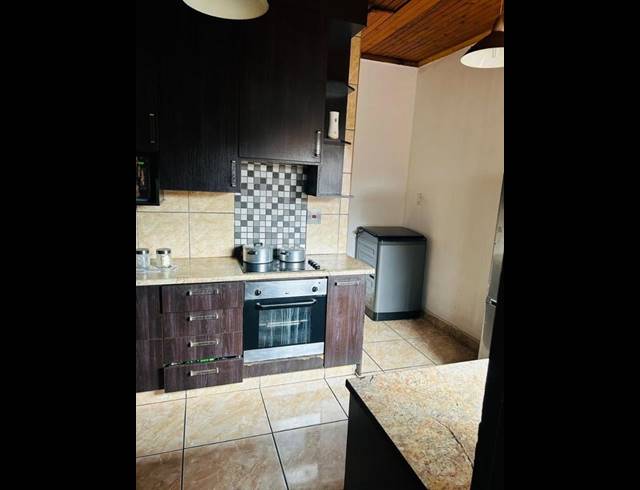 3 BEDROOM HOUSE FOR SALE IN VANDERBIJLPARK CE 1